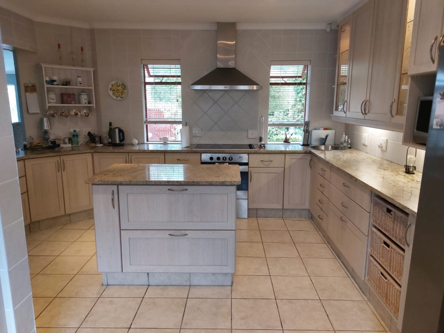 3 Bedroom Property for Sale in The Island Western Cape